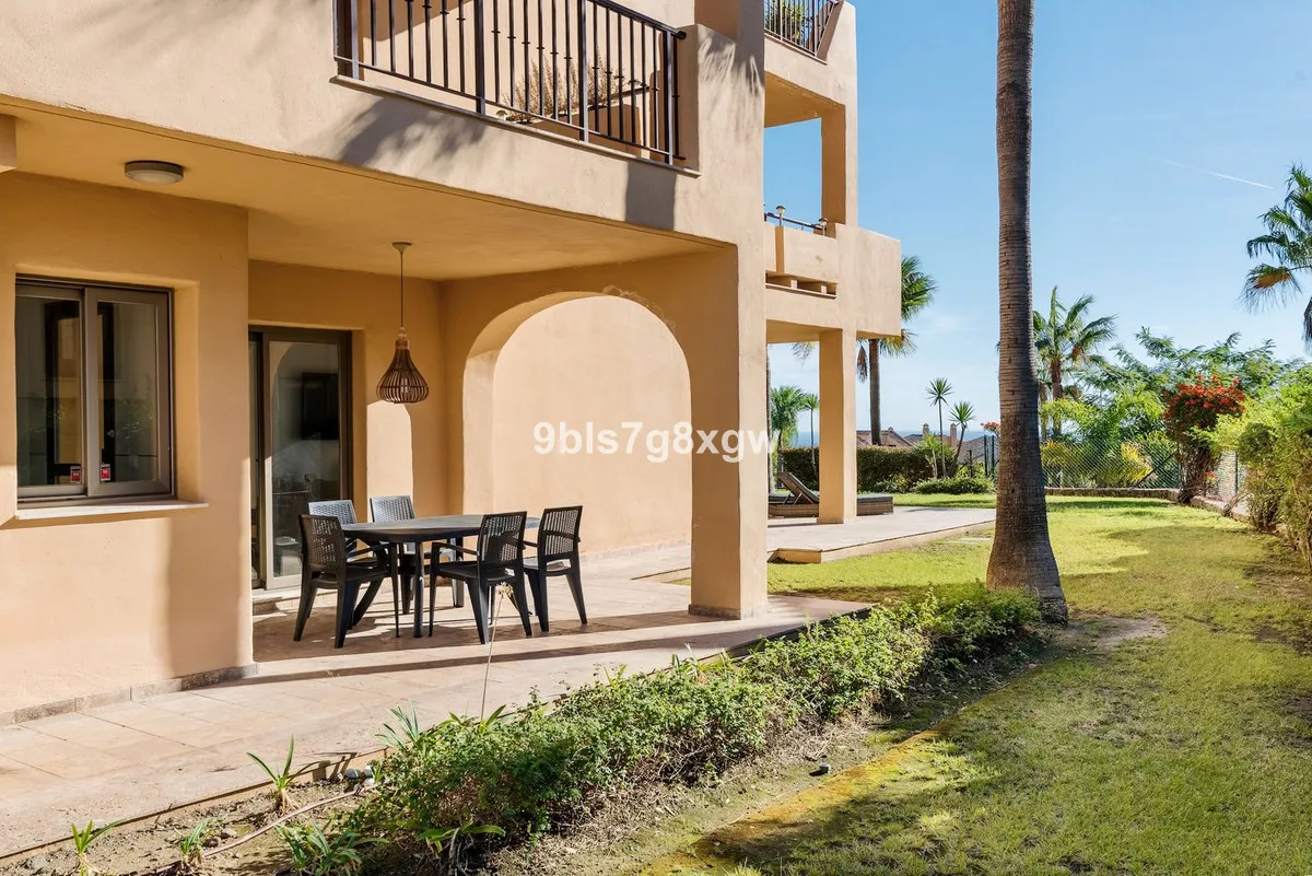 82d32bd4-1483-4711-8592-670e4fe41c56