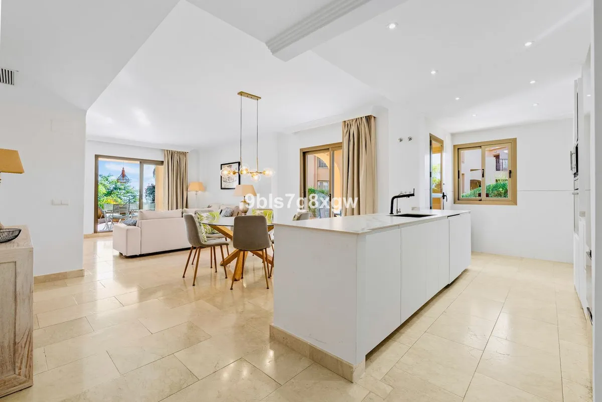 d8452a47-8984-41c3-bad7-ebdaae68539b