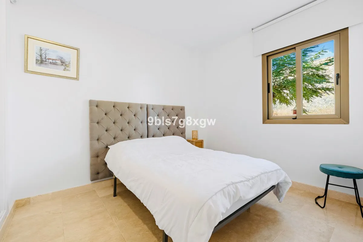 ded5f21b-2c2d-4bc9-bc44-694eb192f623