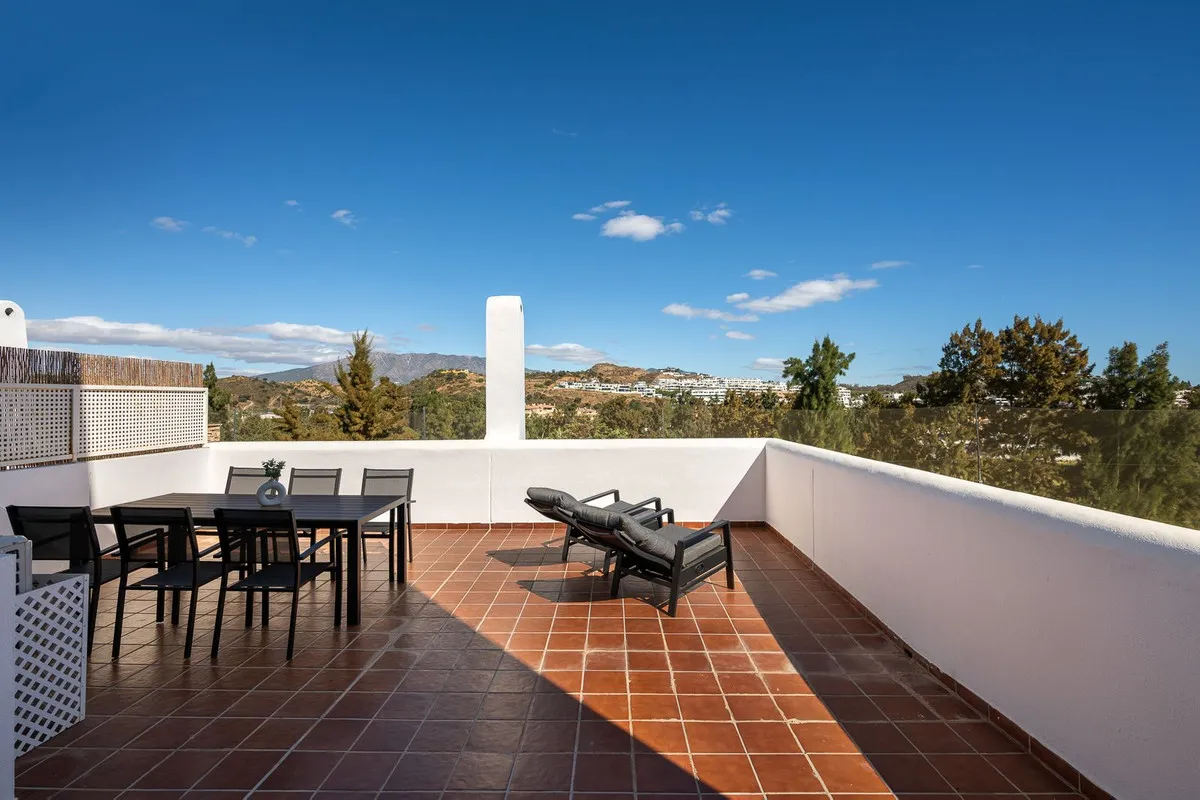 0ba1f0d3-9754-420e-8dcd-0a038350bea0