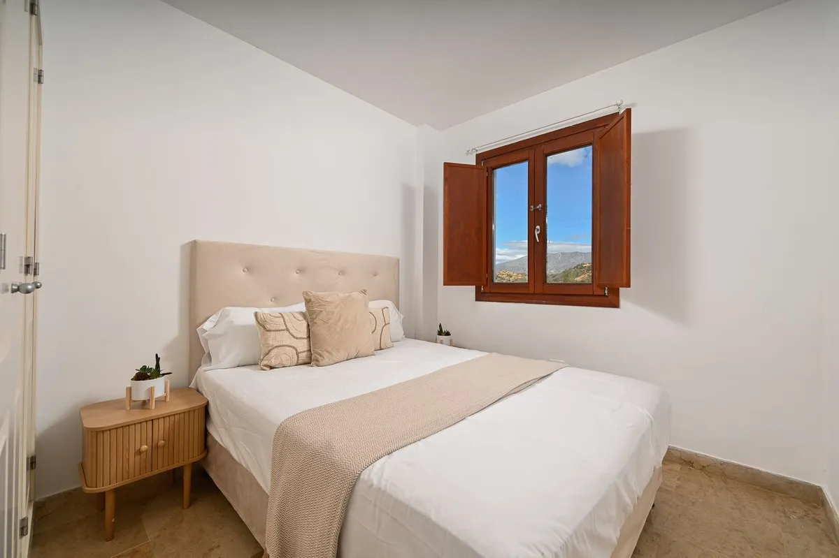 31587bc7-62f2-4a48-921a-d25536818b79