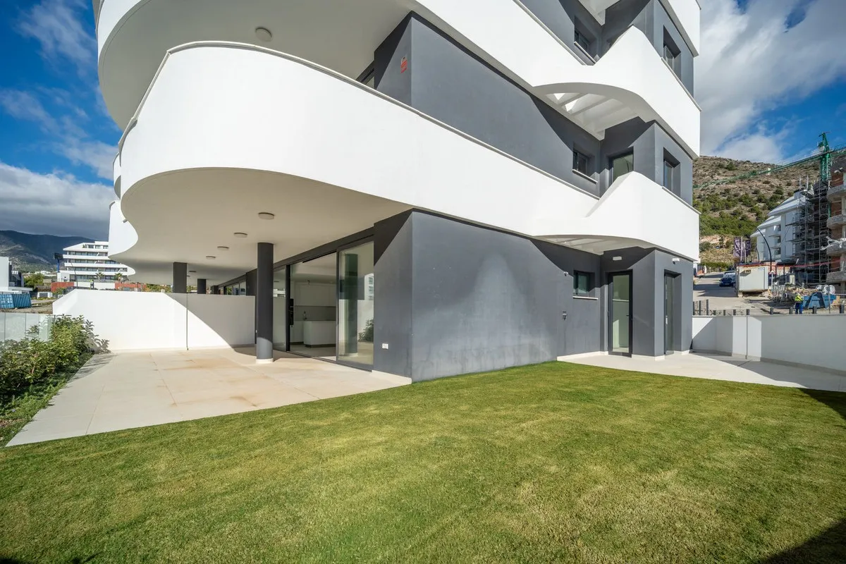 4df8fab8-d666-437f-8542-4636f1165ed9