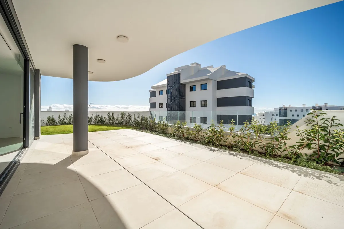 b918f03c-5751-4c52-bcb5-9cab3c40eb5b