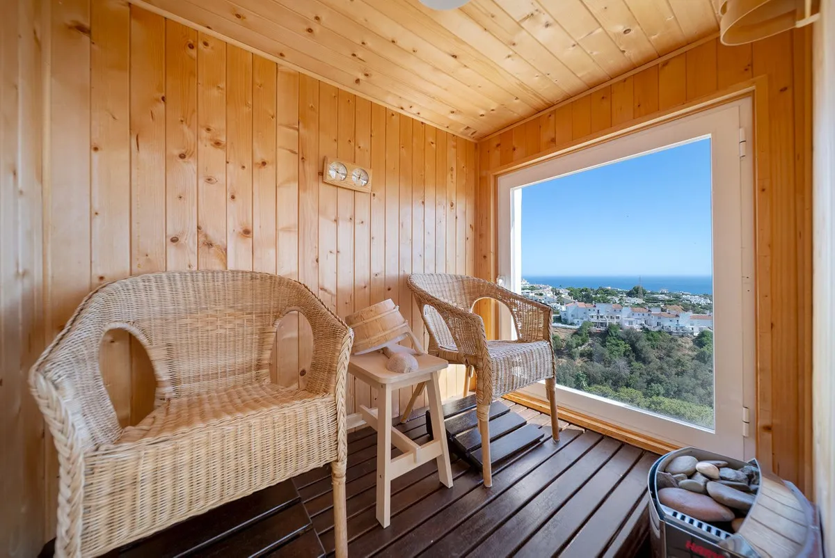 a71c75d0-952d-45eb-8bc0-d03f442b2ece