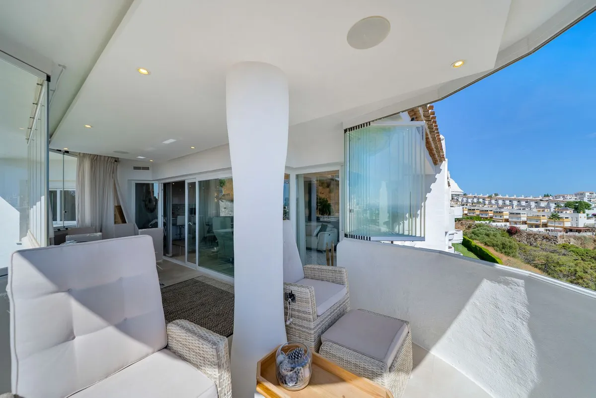 bb1acf06-b3c7-4977-a036-b71939677860