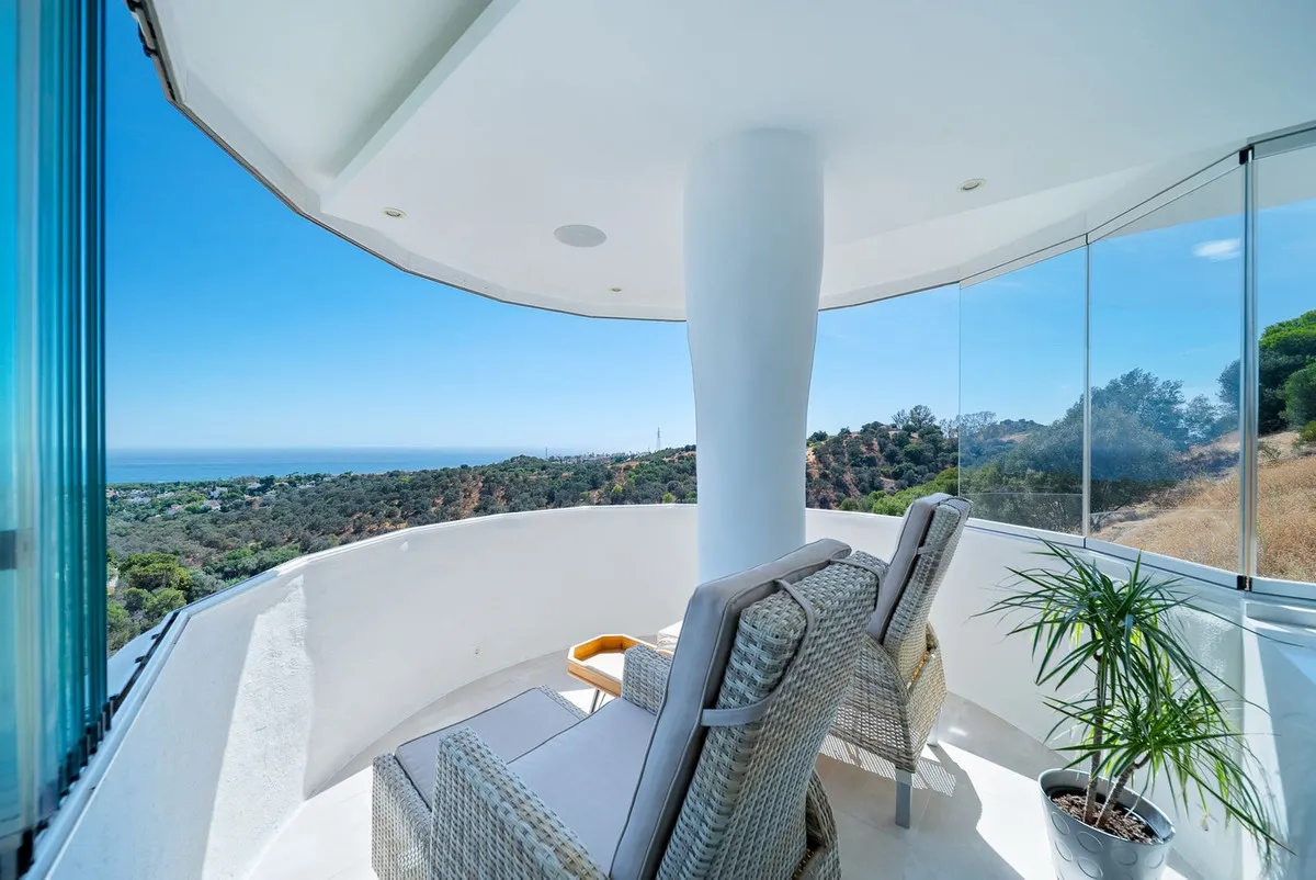 ce59abfc-9cb4-4915-855f-0a5703d94e60