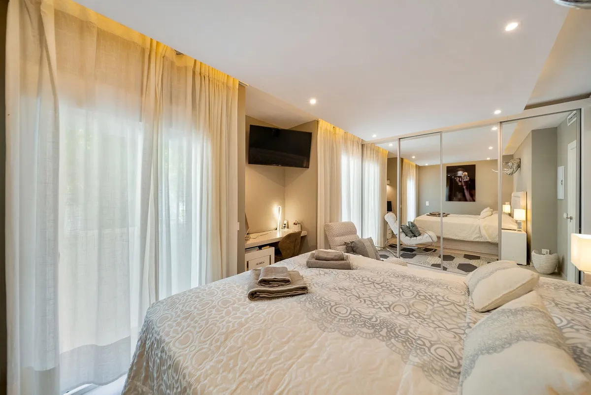 e0e36760-11a6-462a-b7a7-505cc4b6f6ab