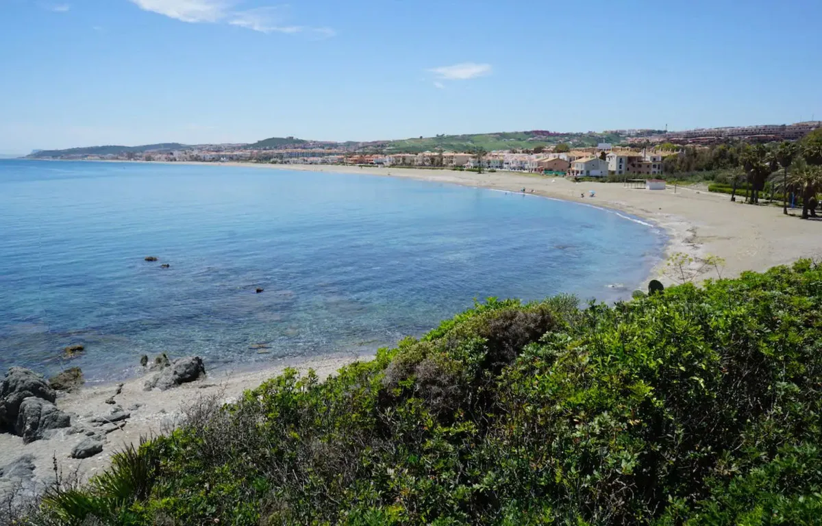 127f4fa8-d3d7-4eba-b906-26e0d91fea32