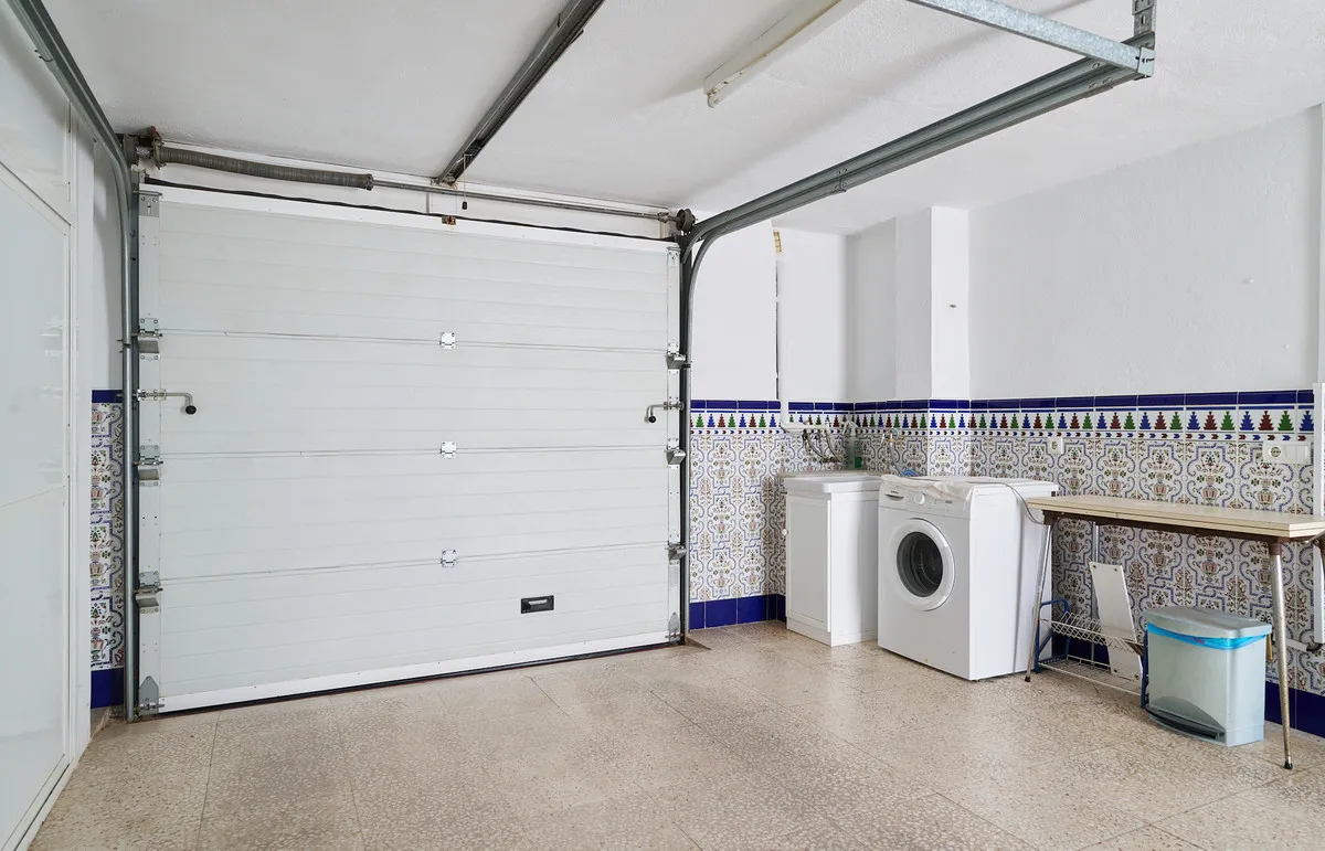 199f9e68-2e7c-47f1-98cc-5f5063f92c91