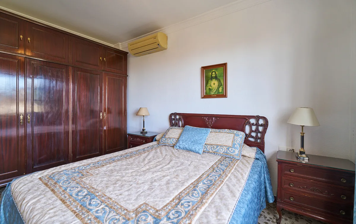 2a1ad2cd-5b9a-4cbd-aed8-53cd96a153af