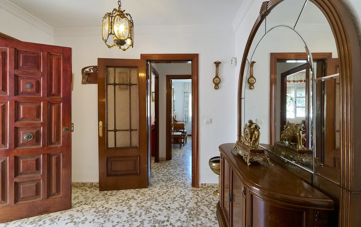 e53f8955-e93c-4bd1-9307-901e0260cf2d