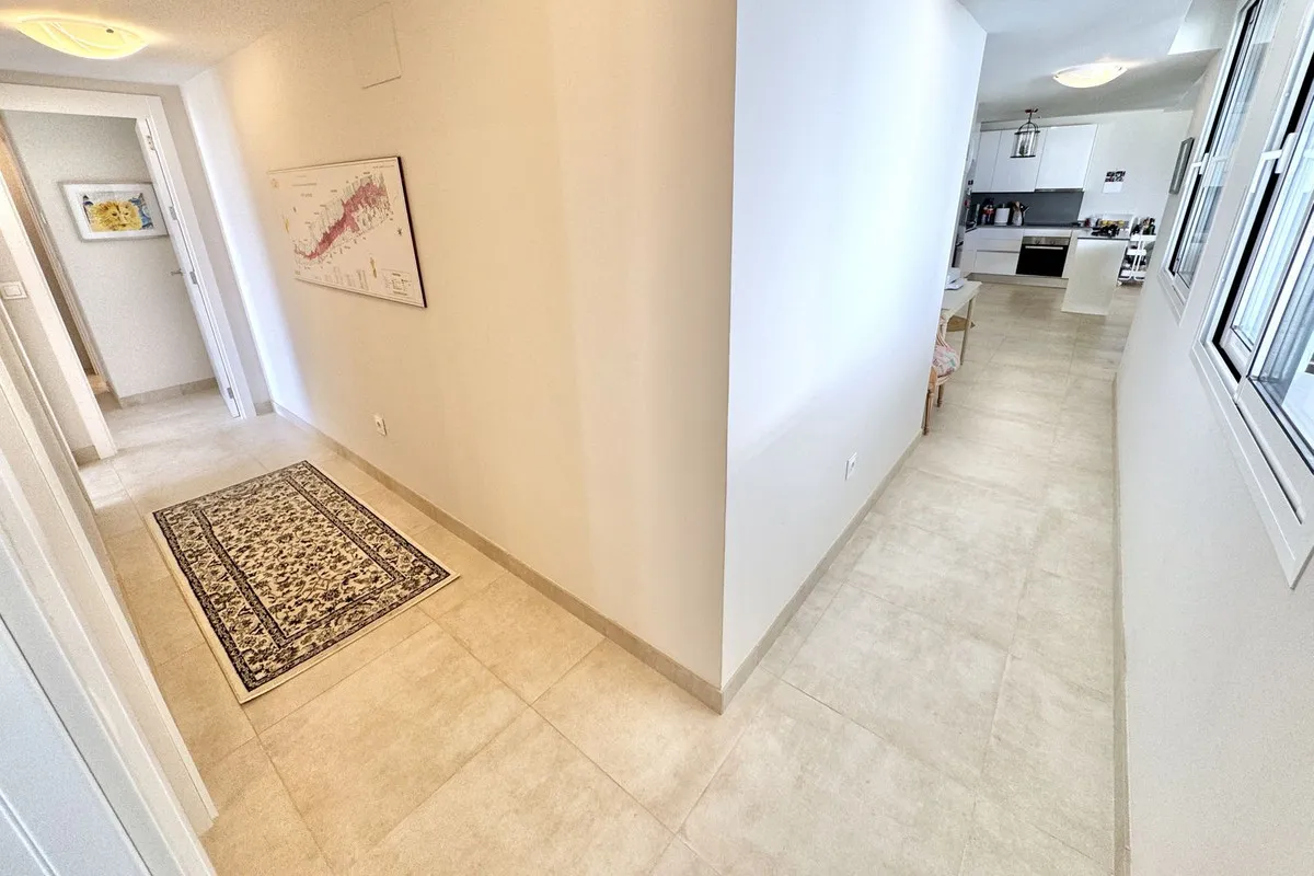 04251428-e9dc-4c22-9808-debb5feb5536