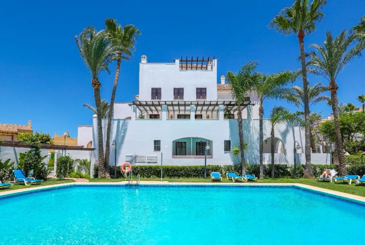 41d23cc2-cf72-49e4-aea1-59871a3b6a72