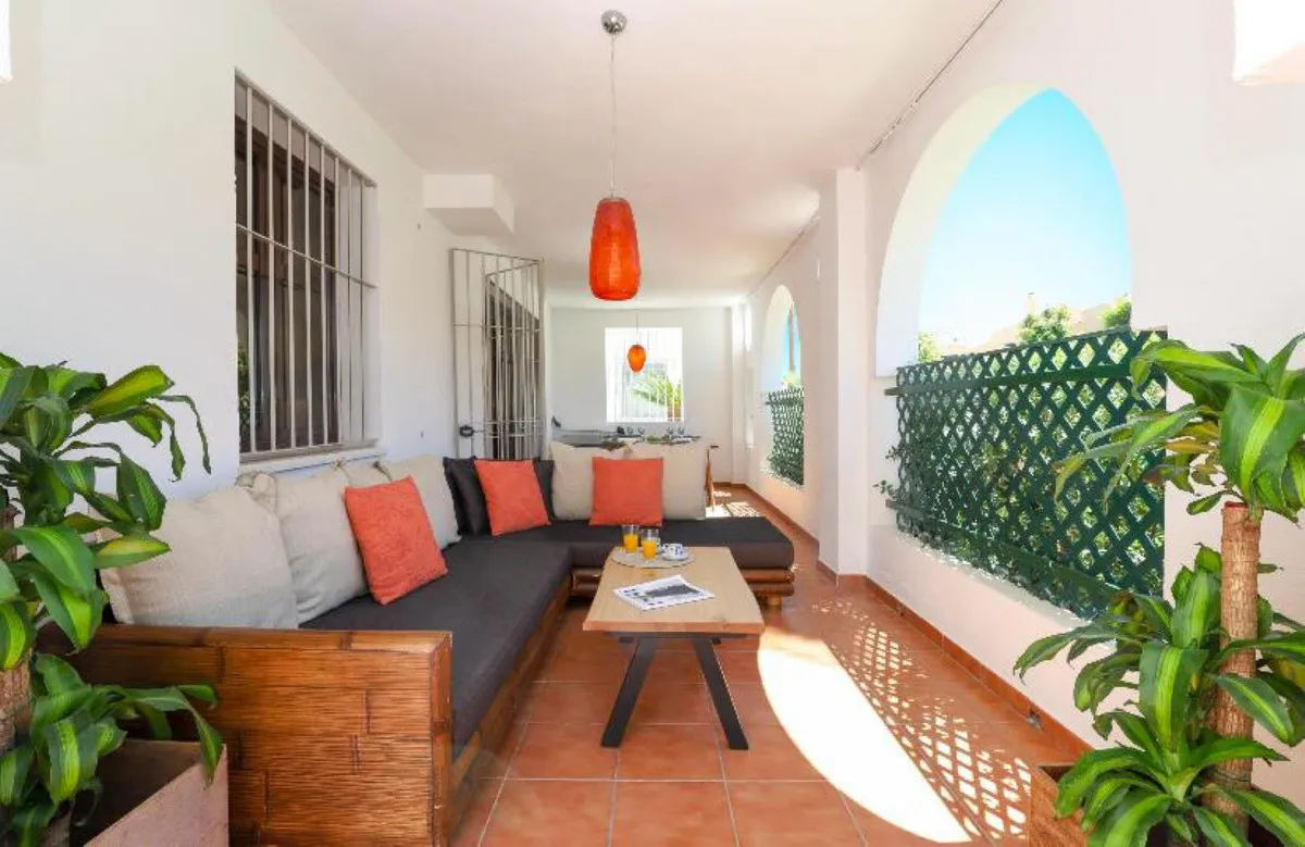 5b511e4c-1651-4031-a06b-7d2d7e1c0055