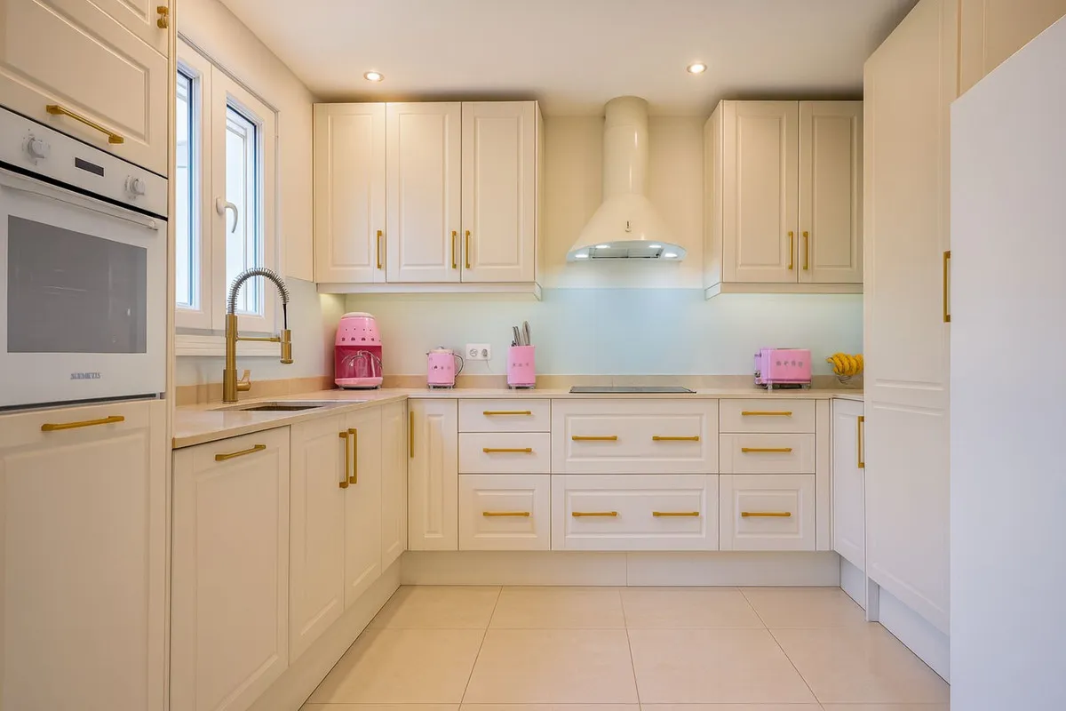 3974f07e-e29a-4b5b-9953-272c380ca3aa