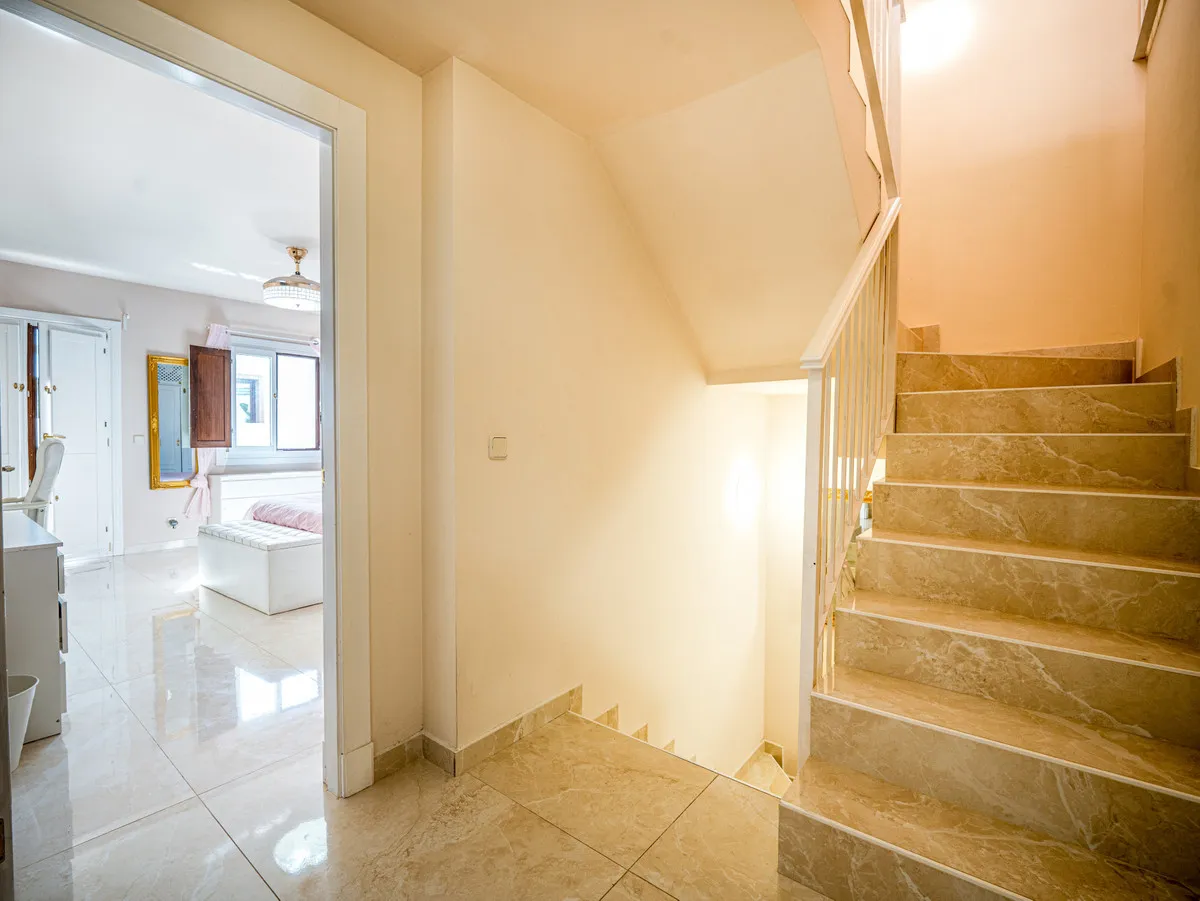 69e8b5af-315f-4c87-9a4a-2f6bcb0ac22c