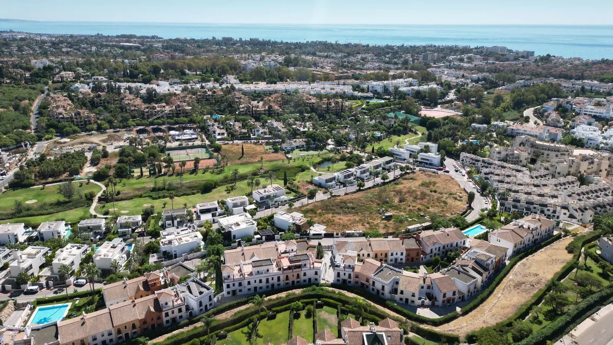 a80b5bfc-3db1-4672-9652-23112c8e1e35