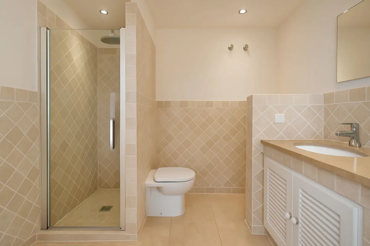 ef76b9b6-0709-4900-8f67-aedac8a67765