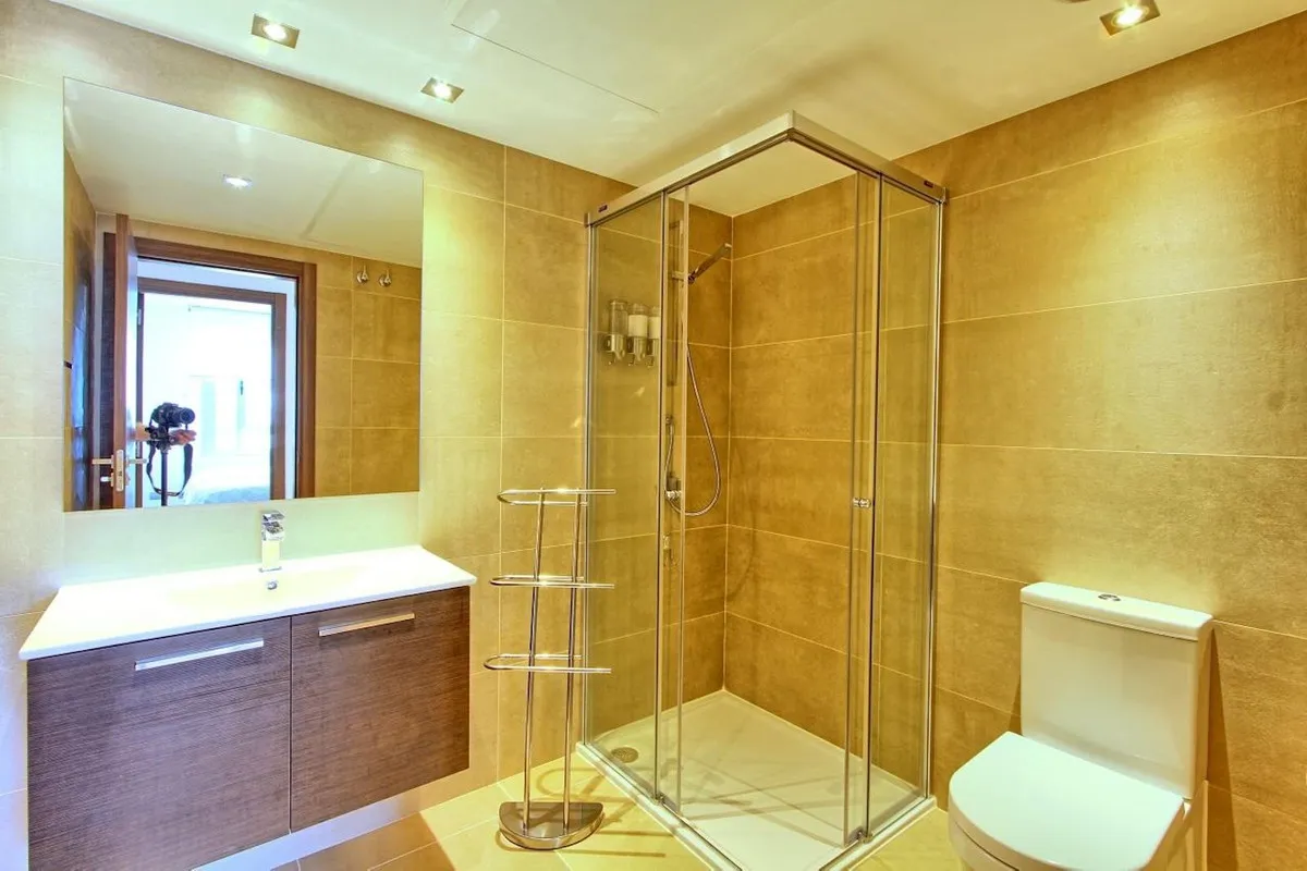 9b1a61c6-6127-4c43-ae16-4676c9ff9edc