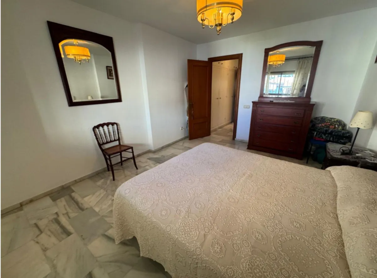 1b1e562d-0b3f-49b6-b863-e78fb0c12089