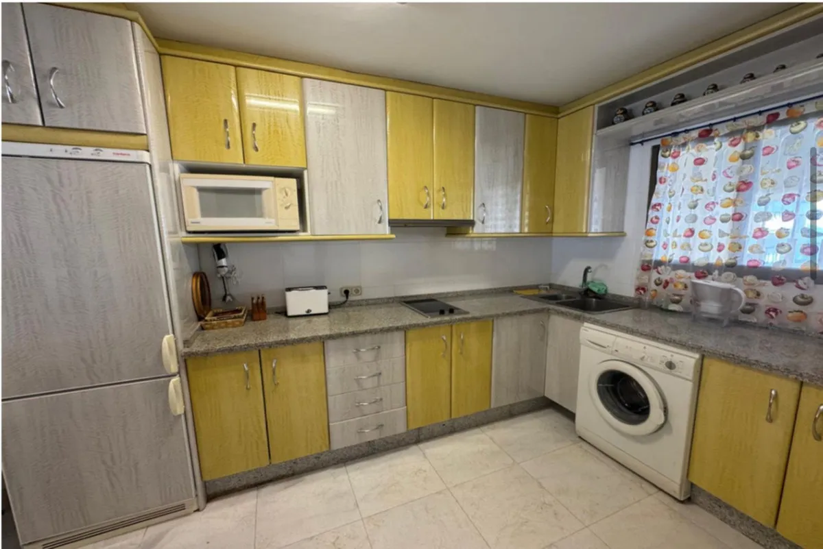 aff97895-6ead-4c82-89a3-2cac95f7540b