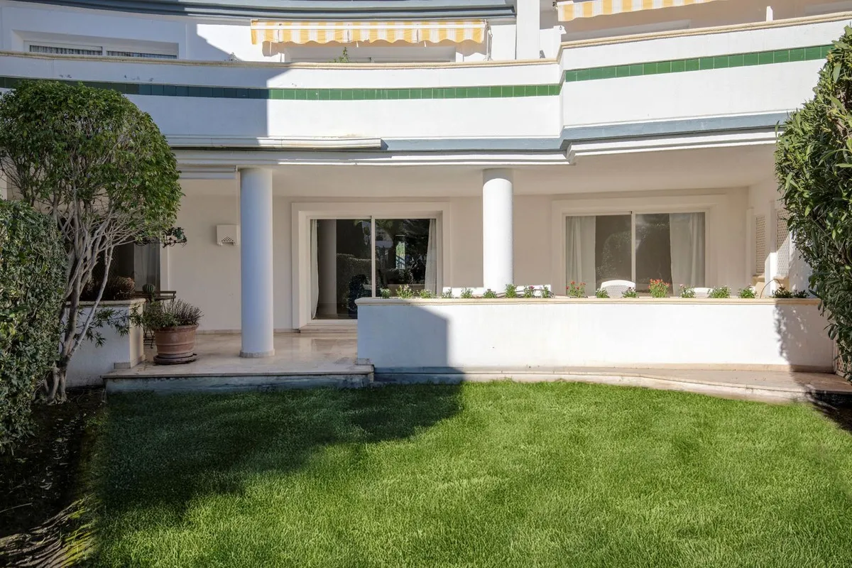 51bf1831-c4d3-4ec4-8074-e22e96625cbd