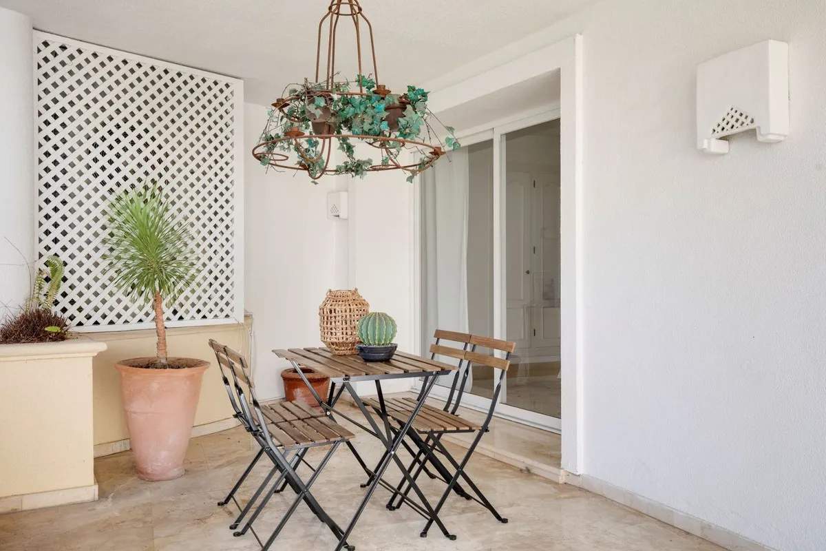 67e64f75-eaaa-4802-b972-2458d2511913