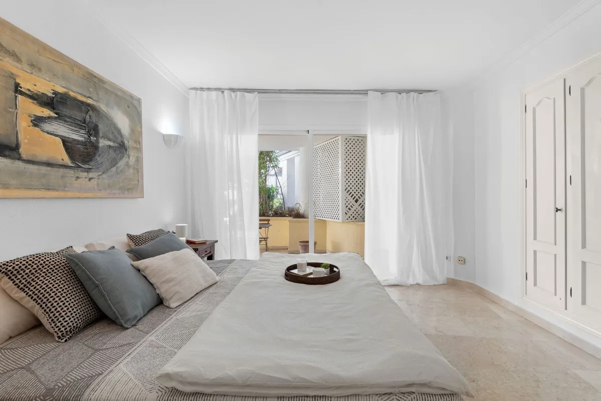 e0a6e799-349a-4588-a698-65bbeb1fc5fc