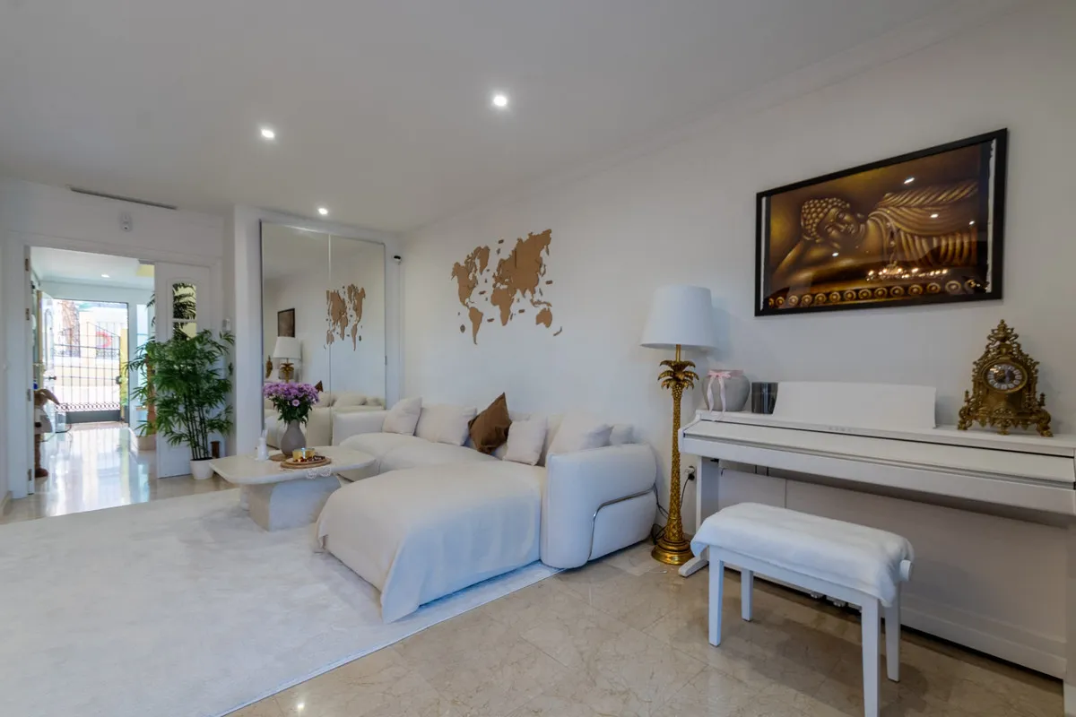 07c5581f-3edd-42e1-ba32-9a45ea1e60ef