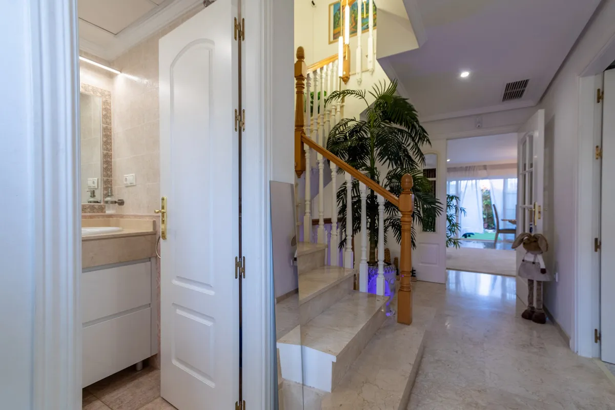 0f57a263-a557-400b-969a-94037c9480cf