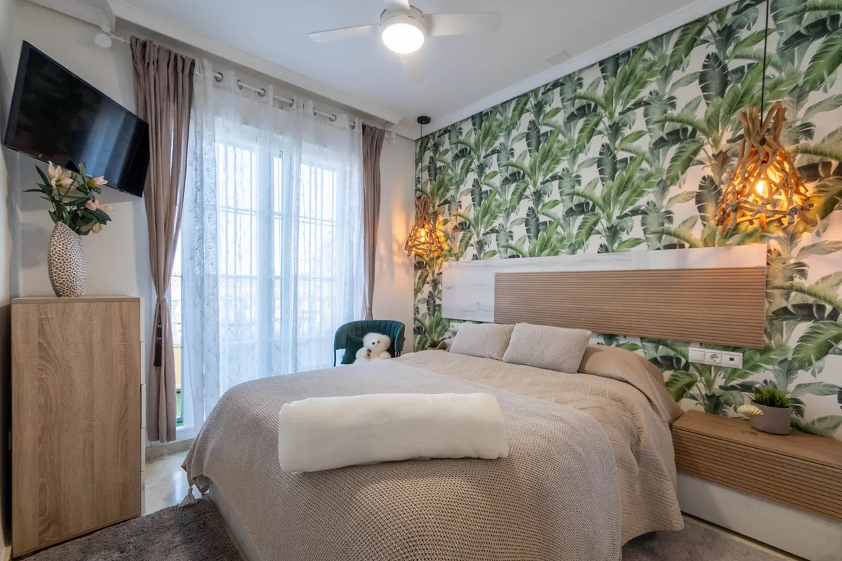 15056bf1-16c1-4f88-9e76-f9d828eca365