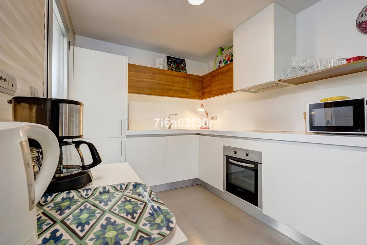 deb217d6-be31-4c5c-8201-d790a964de7e