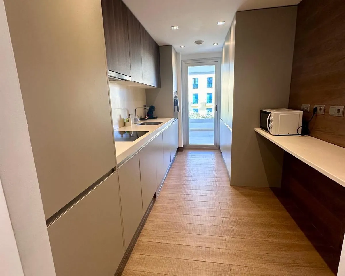 23ae699e-958e-44d2-897d-bbb221f27841