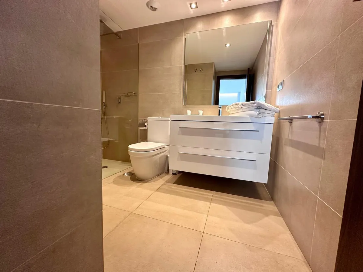 2d5c96af-9083-46c8-9403-1b7faa454f02