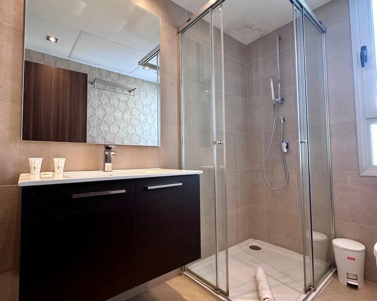 2de034e8-9cc0-4f16-be29-a6c2a7bea634