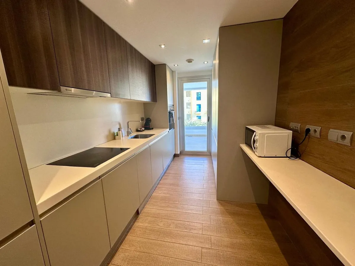 616da8df-4ef6-4a16-b983-8e69669a0178