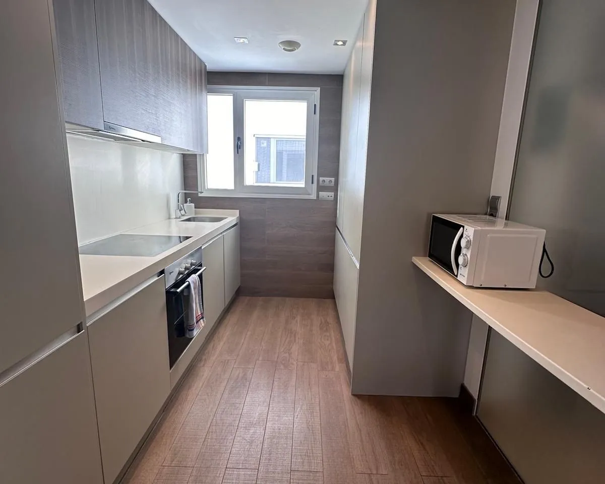 f65b8bea-371a-44a9-a2a6-036725a8c885