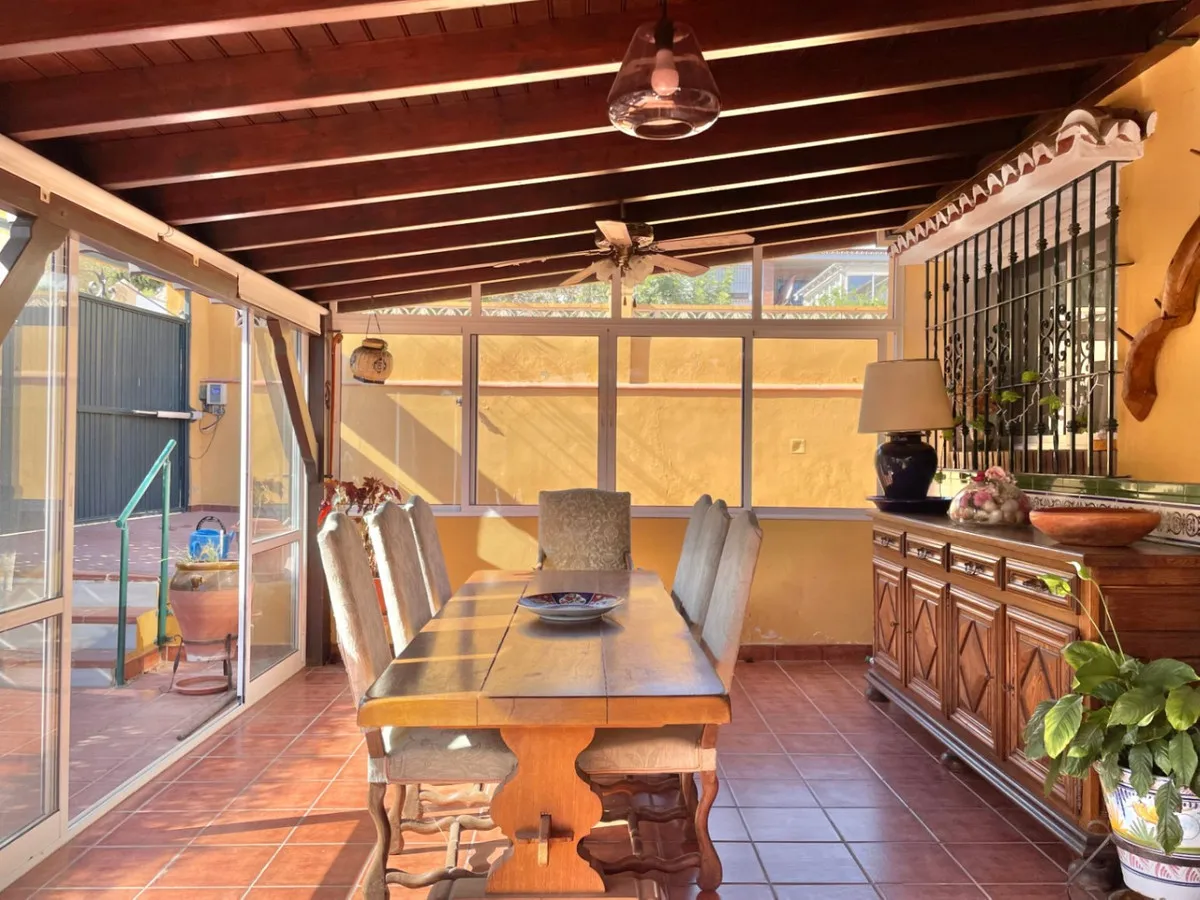 32fb6e2b-5600-4bb6-acd4-b65d1f6dbfa1