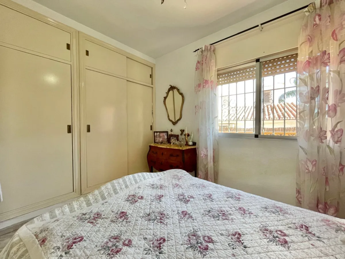 41a7524a-8250-425c-a45d-44839ce70a79