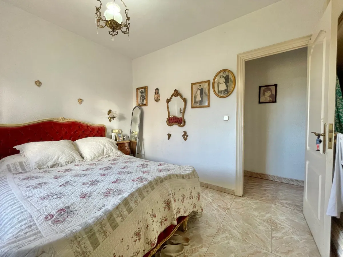 7ee33268-381a-48eb-a365-72637248b867