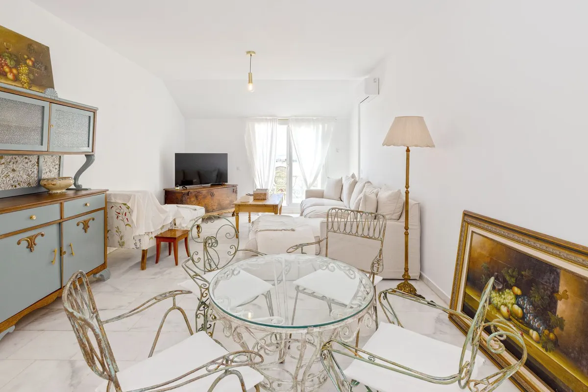 16d6113f-d641-470a-bf15-2a15e88fa3b0