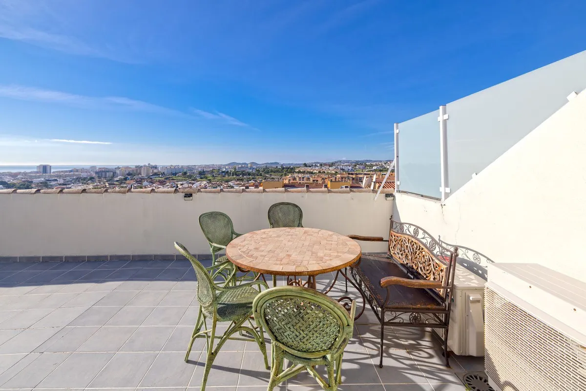 1c12ea3a-ff45-4cbd-9cb9-381cf6184472