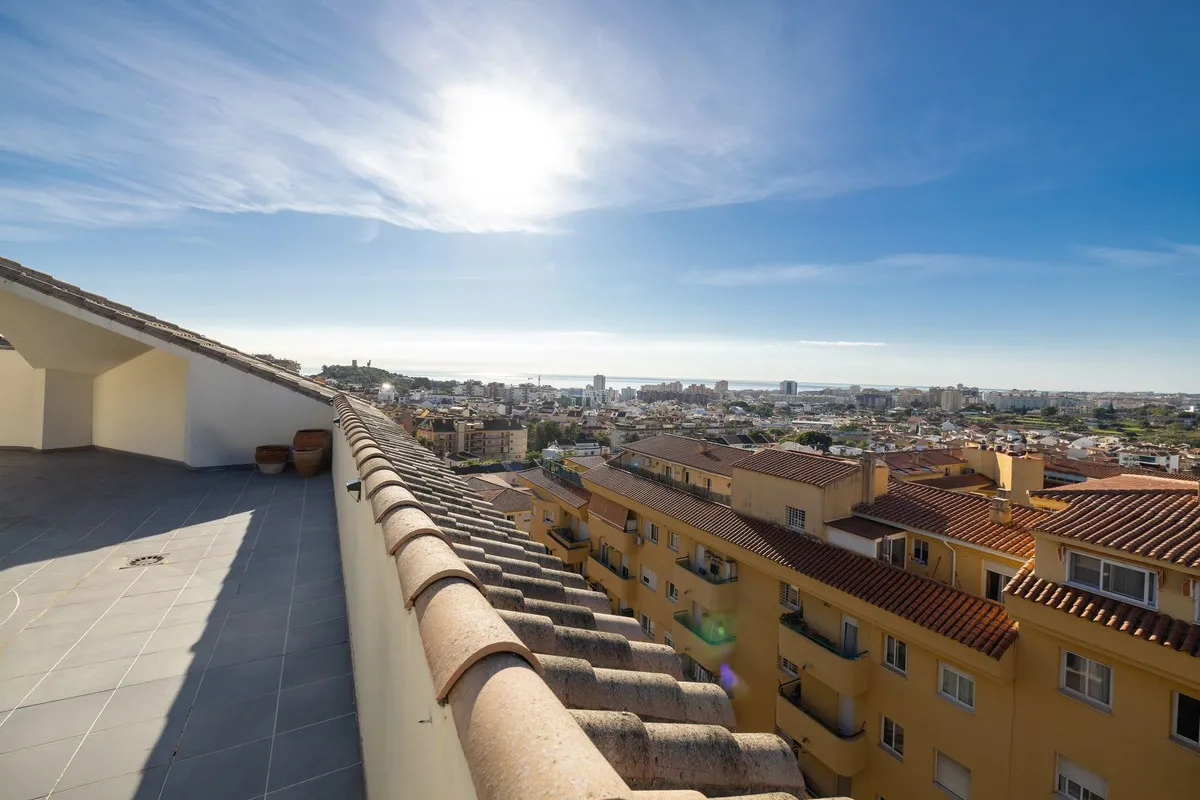 3678d206-d442-472e-a322-f4ca910dd241