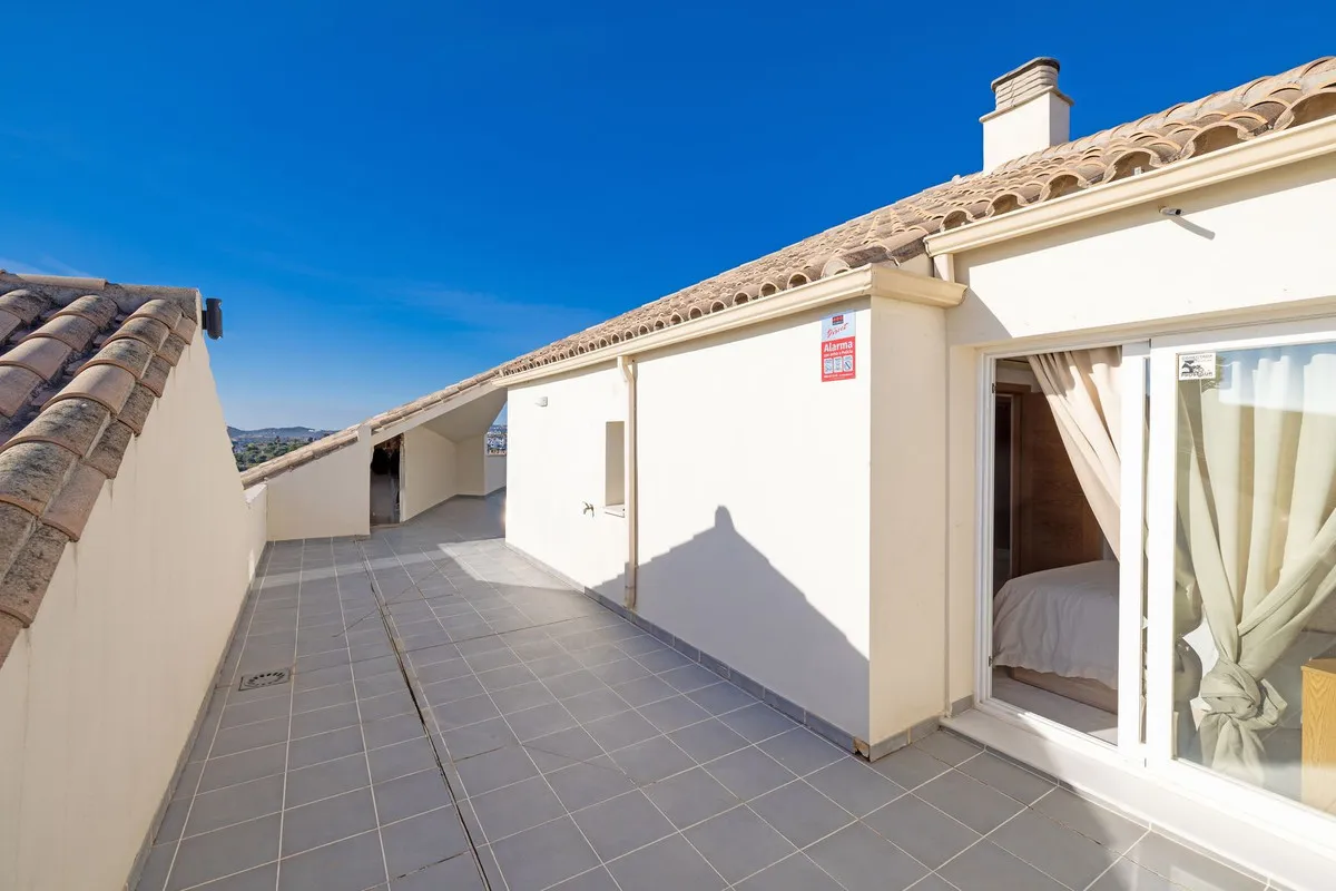 bc39d914-dedd-4985-9a64-57bbcdfddc15