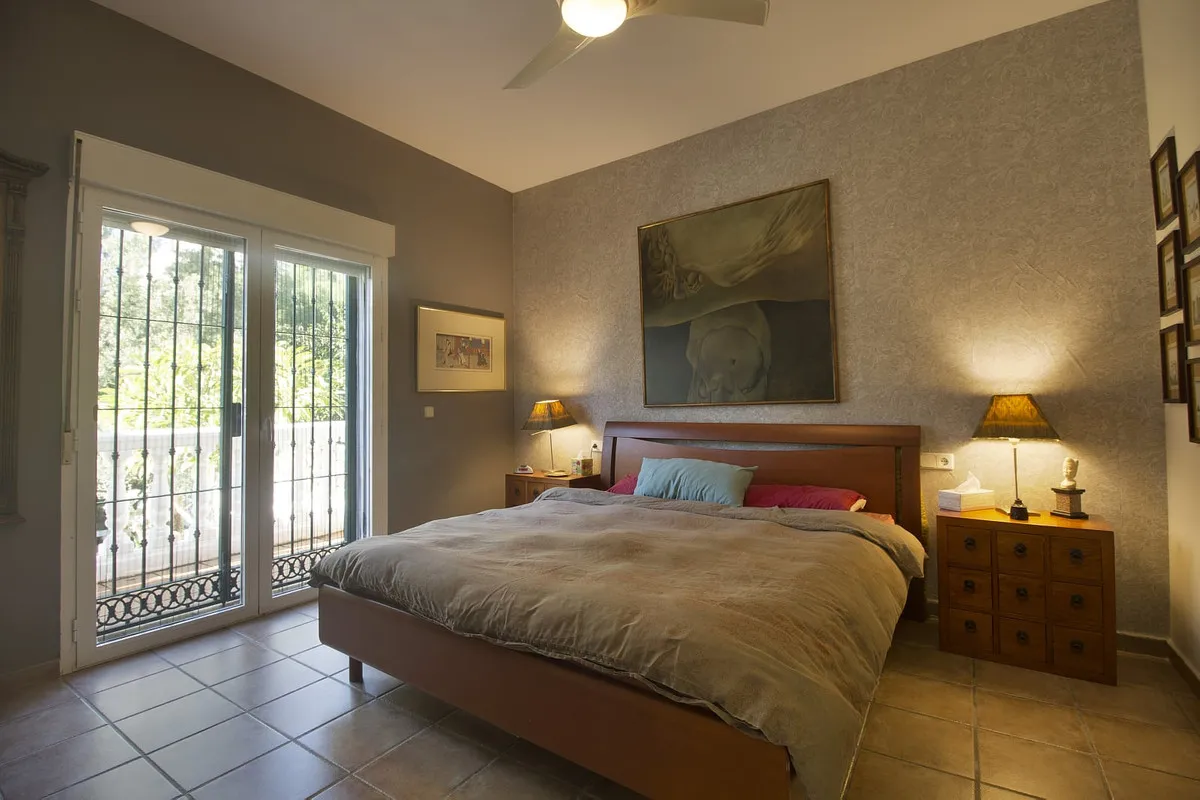 38f175b1-f732-4481-9e9d-485b943b3138