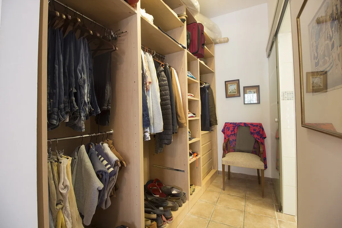 d7eb3de0-16e6-4b9f-b97c-41e824804e2f