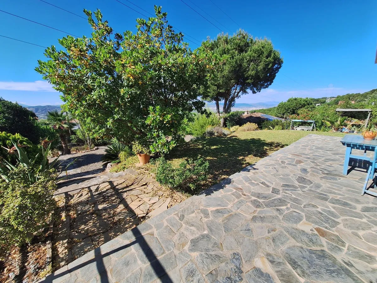 066a59d1-96bf-40a1-bc4f-51a4aa3e81c0