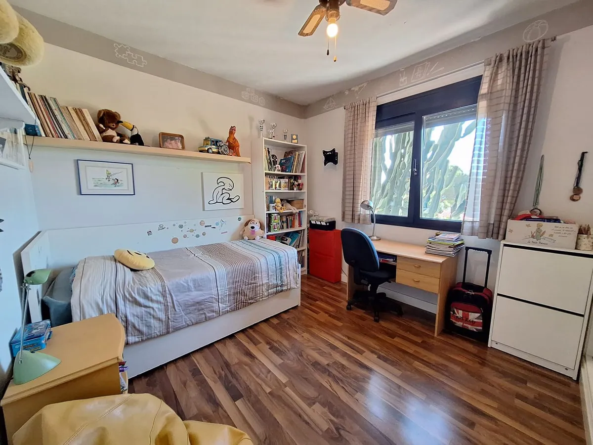 36c87f14-7776-4c4e-b0b9-b63171c385e7