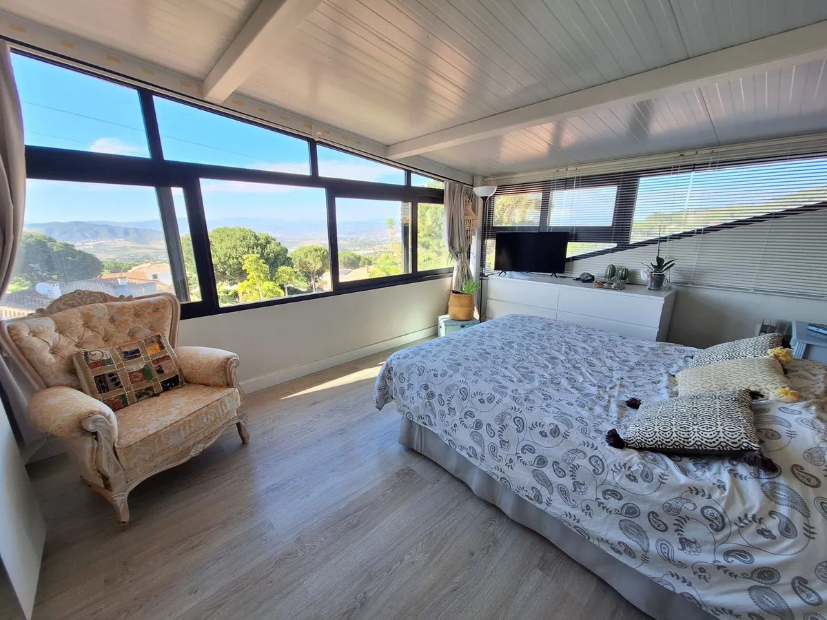 67caa1ff-c015-4c39-89ec-f7a8c8f8214d