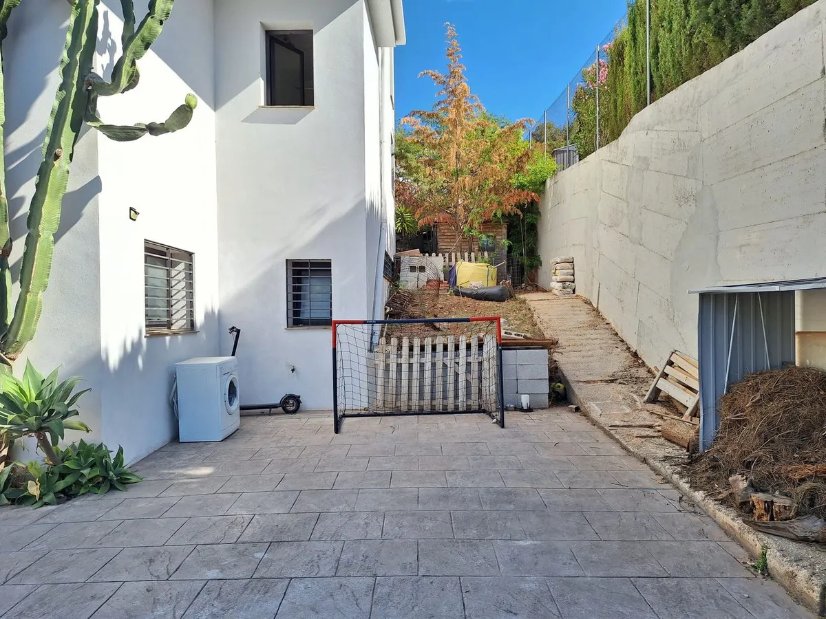 af29cfcc-0cfb-451f-a29b-2e37bb06c204